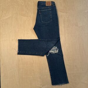 Levi's Straight Leg Jeans 32